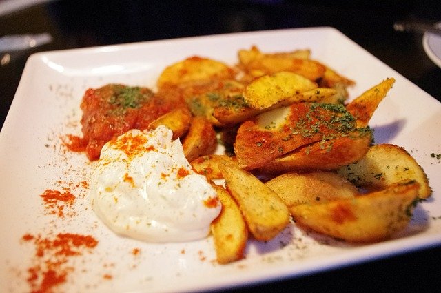 Secretos y maravillas de la cocina española.