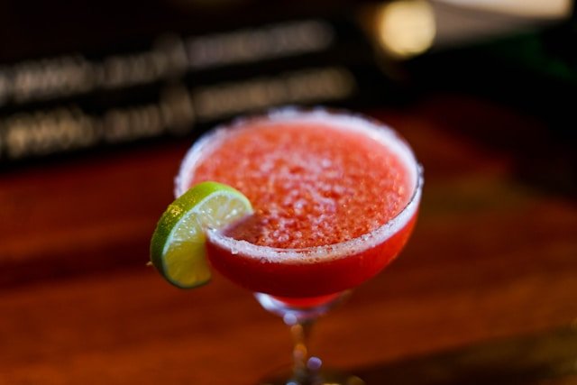 Secretos, historia, preparación, receta, ingredientes del coctel Margarita.